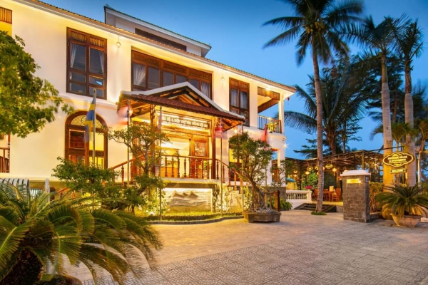 Hoian River Side Villa