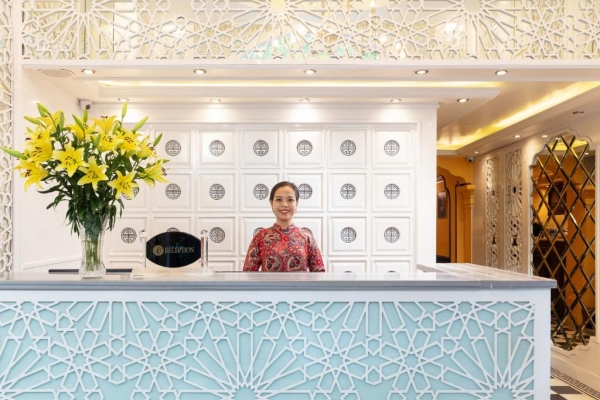 Minerva church Hotel