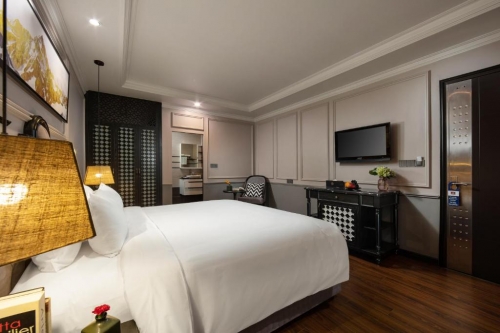 Imprerial Hotel Hanoi