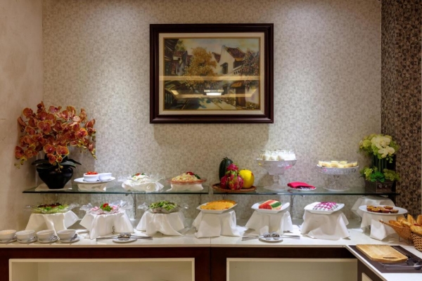 Skylark hotel