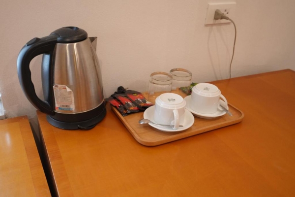 Golden Sunshine Villa Hotel and Travel