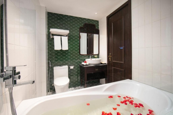 La Passion Hanoi Hotel & Apartment