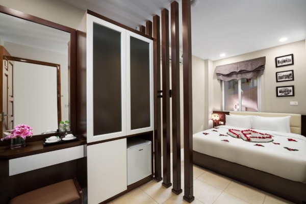 Dream Central Hotel