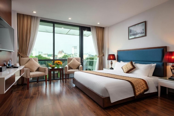 Skylark hotel
