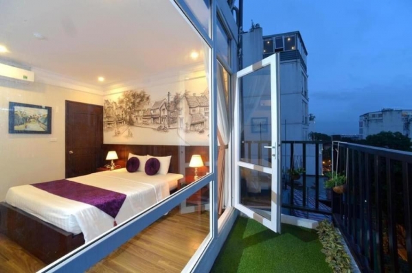 Lake View Hotel & Travel