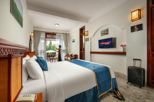 Hoian River Side Villa