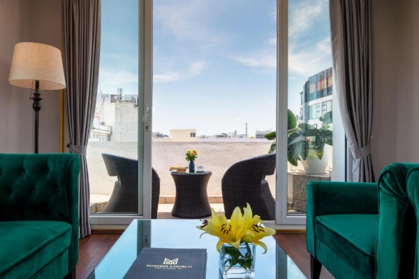 Minerva church Hotel