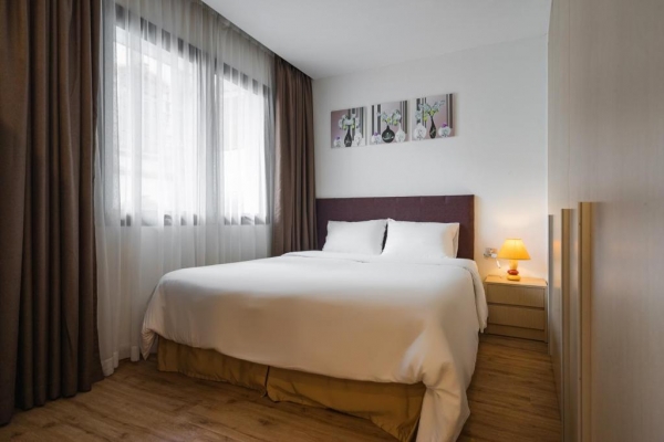 Hnc premier hotel & residences