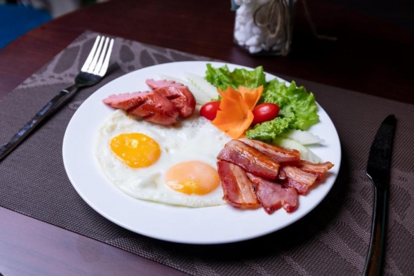 Hanoi Center Silk Hotel & Travel