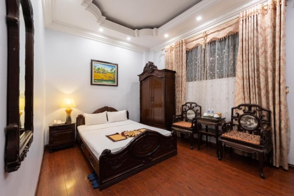 Hanoi Little Town Hotel