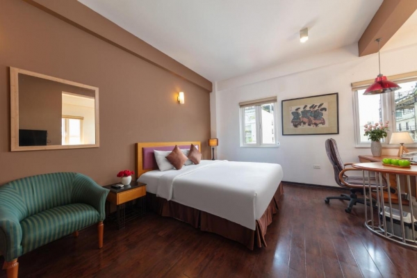 Golden Sunshine Villa Hotel and Travel