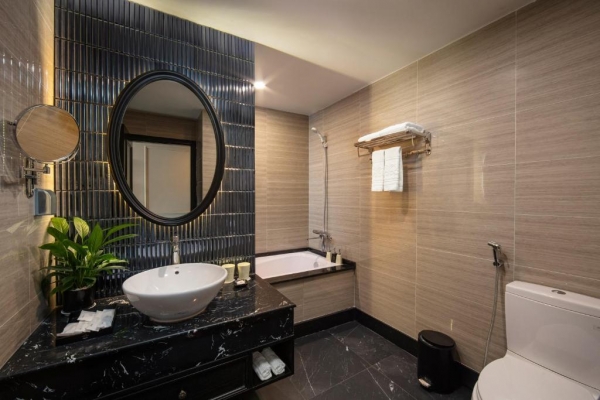Imprerial Hotel Hanoi