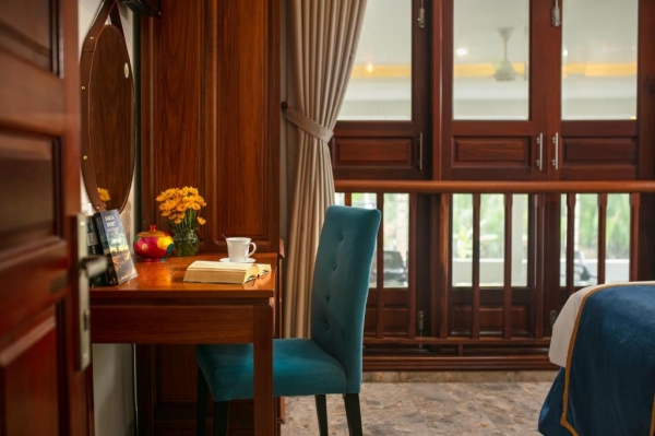 Hoian River Side Villa