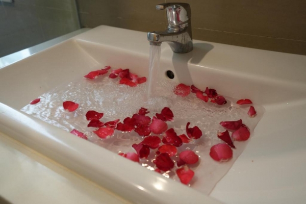 Golden Sunshine Villa Hotel and Travel