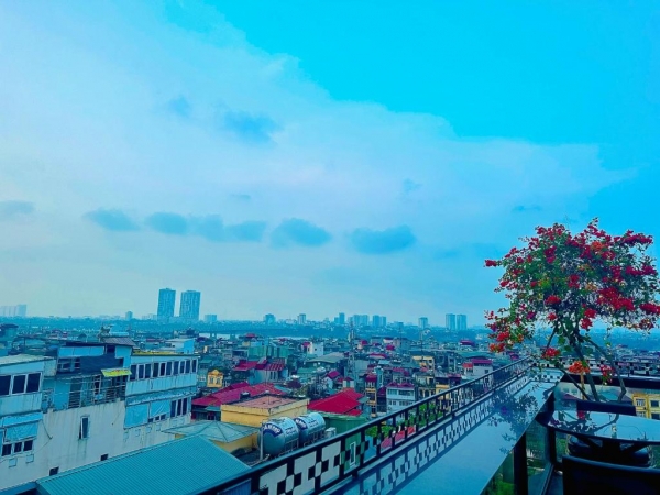 Shining Central Hotel & Spa