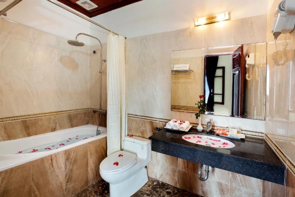 Hanoi Posh Boutique Hotel
