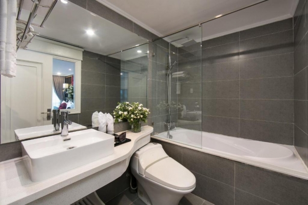 Flora CentreHotel & Spa