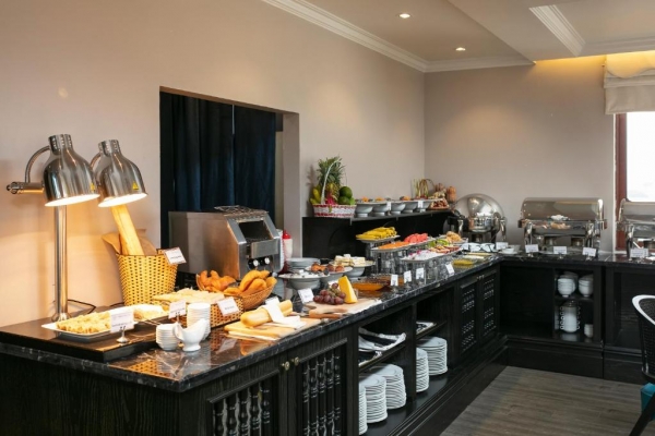 Imprerial Hotel Hanoi