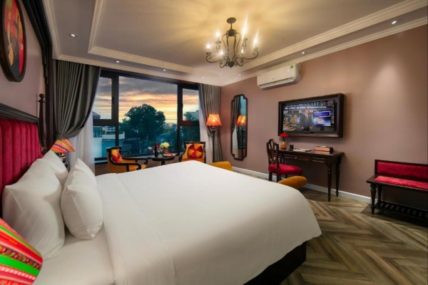 Acoustic Hotel & Spa