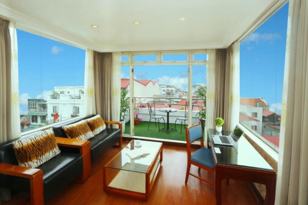 Hanoi House Hostel & Travel