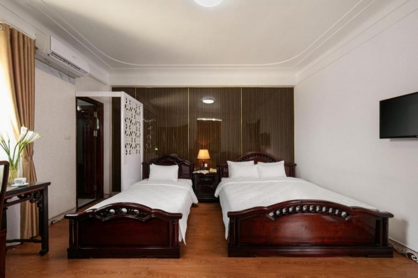 Little Diamond Hotel