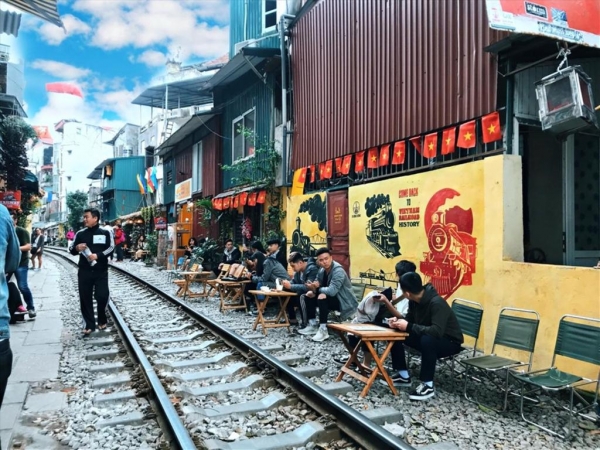 Hanoi House Hostel & Travel