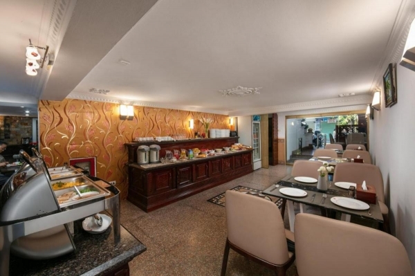 Little Diamond Hotel