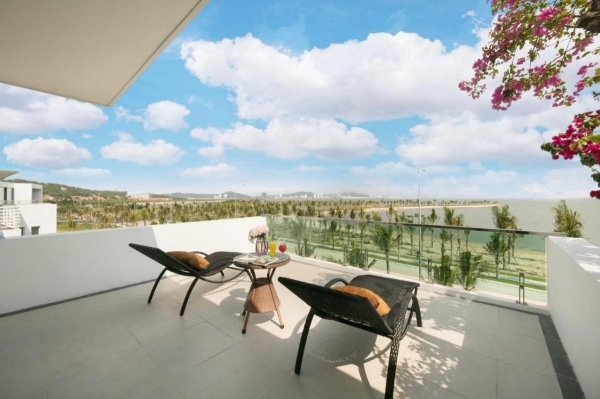 Tuan chau Kingly Villa