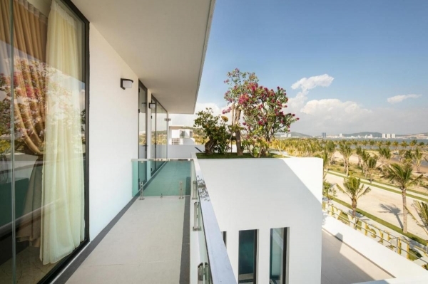 Tuan chau Kingly Villa