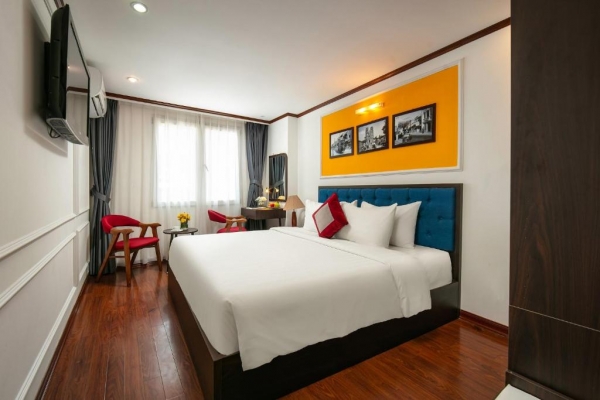 Hanoi Center Silk Hotel & Travel